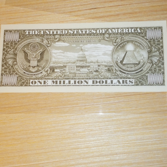 $1000000 Dollar Bill Miss Liberty  For Gifts and Fun - Picture 2 of 6
